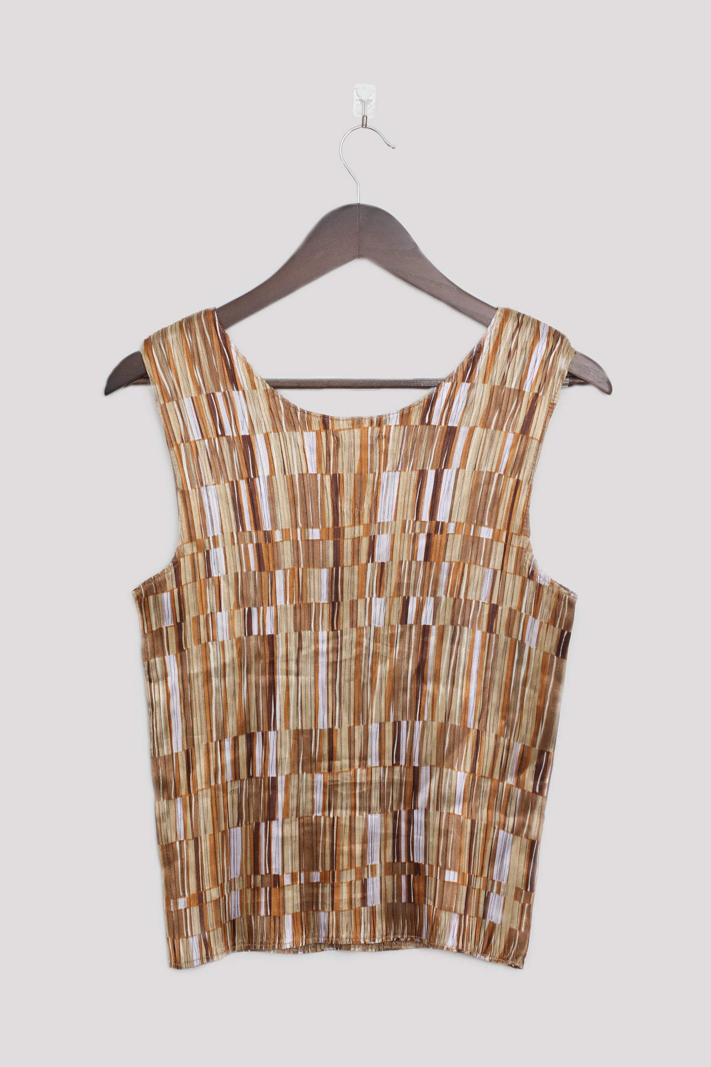 Satin Look Pleated Geometric Pattern Tank Top